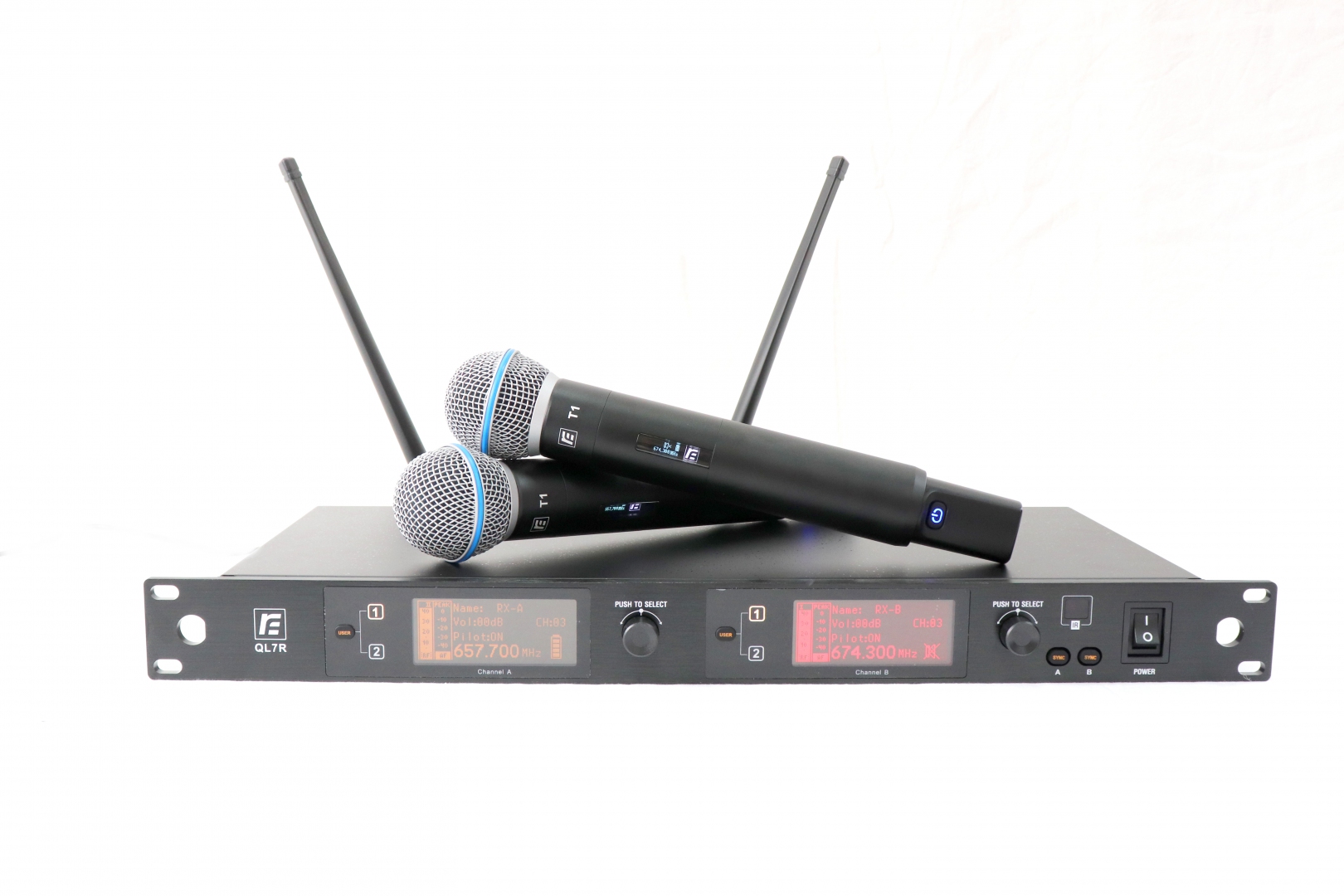 RFIntell QL7R/T1-B 720,500-754,000 МГц 2-канальная радиосистема с 2-мя ручными микрофонами в Северодвинске